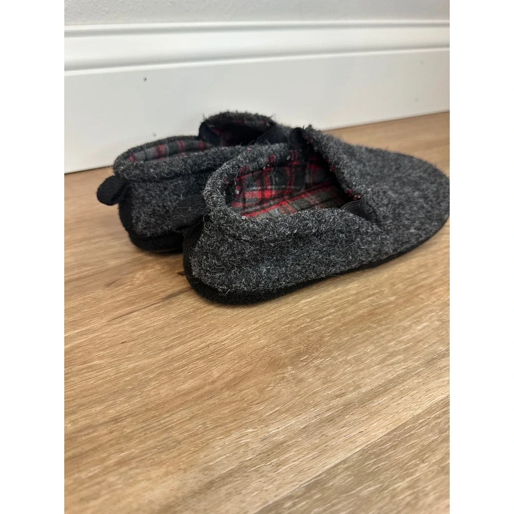 Slipper‎ Loafers Kids Size M 2/3 Charcoal Grey Plaid Lined Cabin Core